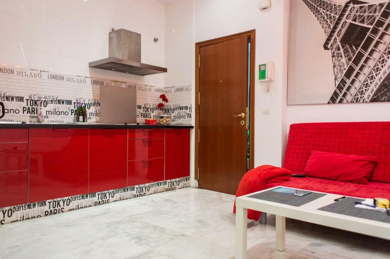 إشبيلية Apartamentos Rg Triana, Calle Castilla Con Patio المظهر الخارجي الصورة